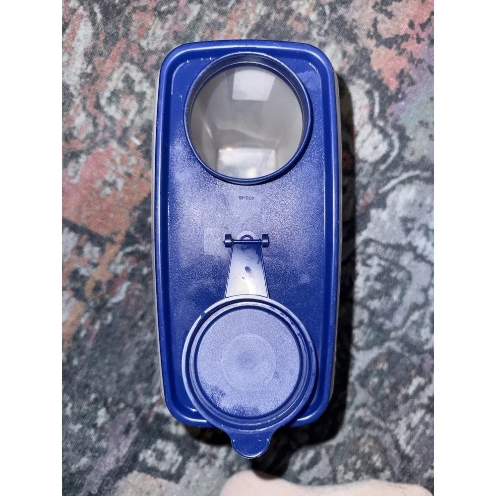 TUPPERWARE Cereal Pour N Store Storage Container - Bold N Blue Seal 469-9 470-14